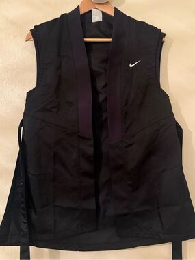 Nike Women’s Black Sleeveless Wrap Vest with Contrast Trim